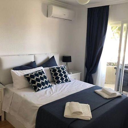 Apartamento Torremolinos 5 Personas + Parking + Piscina Todo El Ano Ngoại thất bức ảnh