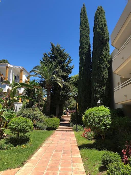 Apartamento Torremolinos 5 Personas + Parking + Piscina Todo El Ano Ngoại thất bức ảnh